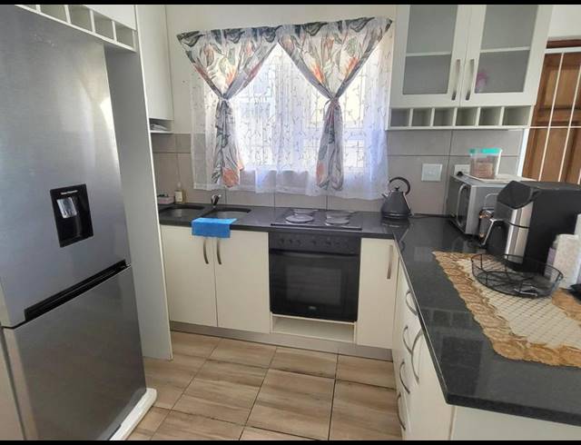 3 BEDROOM HOUSE FOR SALE IN SALDANHA